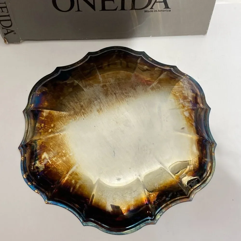 Oneida‎ Scalloped Buffet Platter Oval Chippendale Sandwich Tray 11